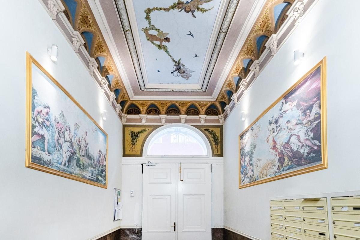 Appartement Charles Square Parking Prague